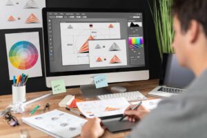 How a Graphic Design University Can Prepare You for Freelance and Agency Careers 